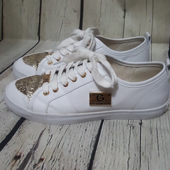 g by guess shoes price